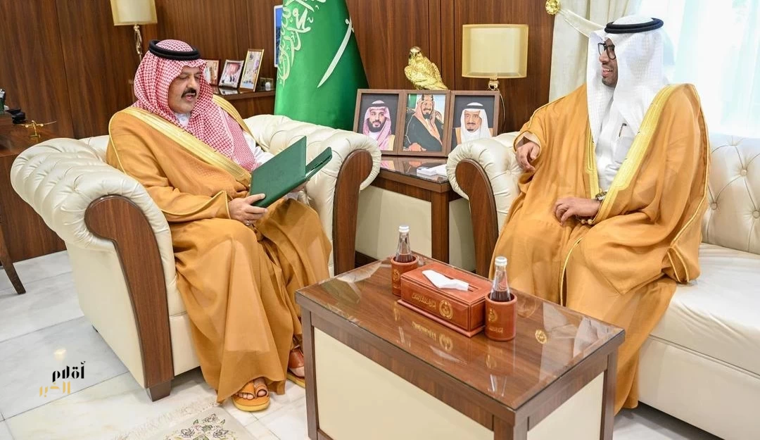 أمير حائل يستقبل مدير مكتب الهيئة العامة للولاية على أموال القاصرين بالمنطقة
