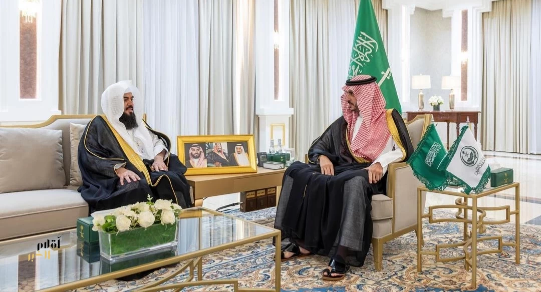 أمير منطقة الجوف يطّلع على التقرير السنوي لهيئة الأمر بالمعروف والنهي عن المنكر