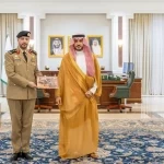 أمير الجوف يتسلّم التقرير الإحصائي السنوي لقوة أمن المنشآت بالمنطقة
