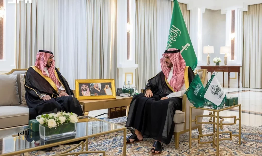 أمير منطقة الجوف يستقبل المدير العام لإدارة الأحوال المدنية بالمنطقة المكلّف حديثًا