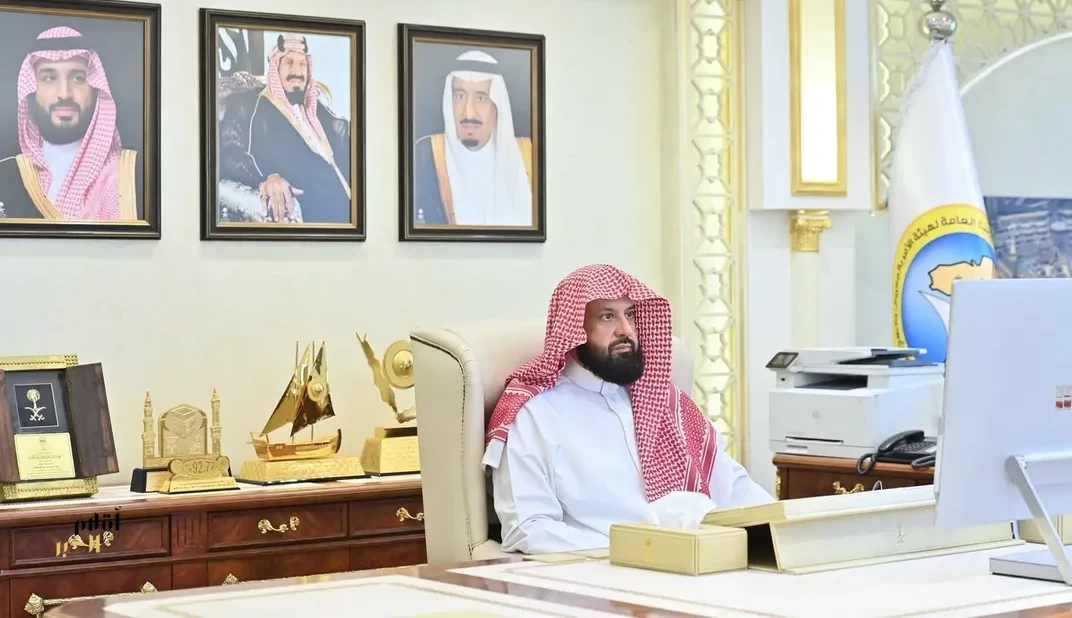رئيس هيئة "الأمر بالمعروف" يرأس الاجتماع الثاني للجنة العليا لأعمال الرئاسة العامة في الحج والعمرة والزيارة