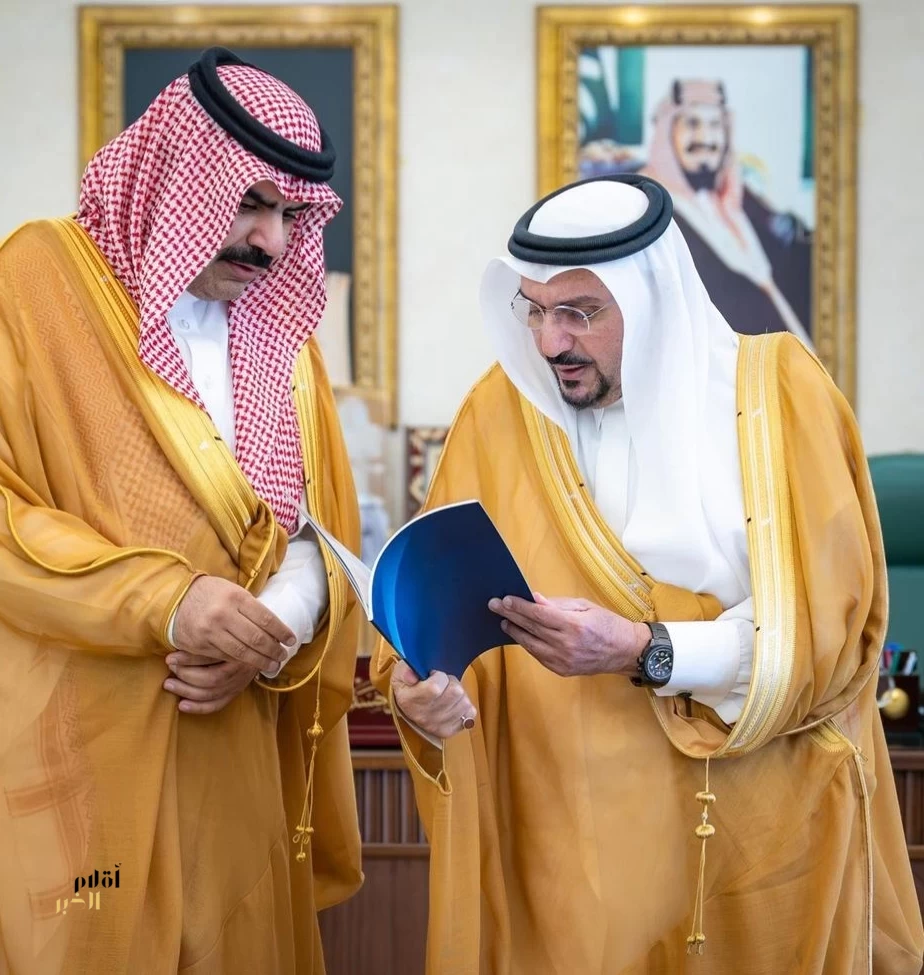 أمير القصيم يتسلّم تقريري أعمال هيئة حقوق الإنسان وفرعها بالمنطقة لعام 2025