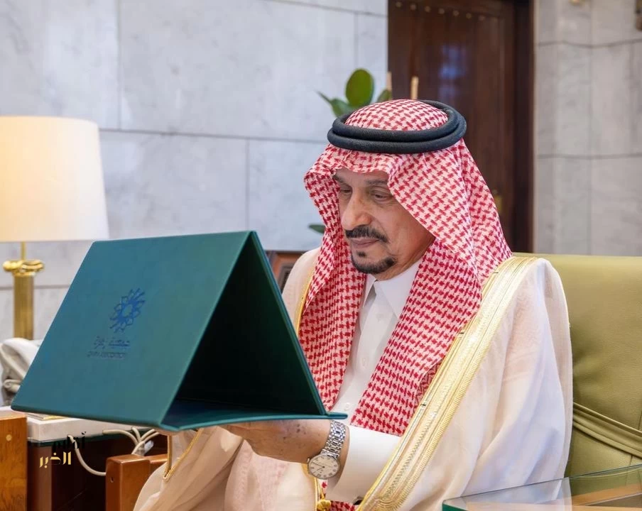 أمير منطقة الرياض يدشّن الحملة الوطنية للتوعية بأهمية الكشف المبكر عن سرطان الثدي 2026