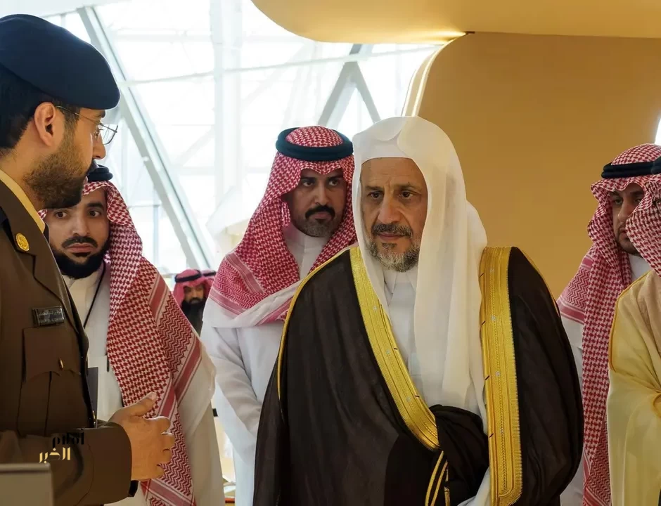 مدير عام الإدارة العامة للتوجيه والإرشاد بوزارة الداخلية يزور معرض الصقور والصيد السعودي الدولي 2026
