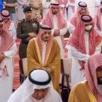أمير منطقة الرياض يؤدي صلاة الميت على صاحبة السمو الأميرة مشاعل بنت سعود بن محمد بن عبدالعزيز آل سعود بن فيصل آل سعود