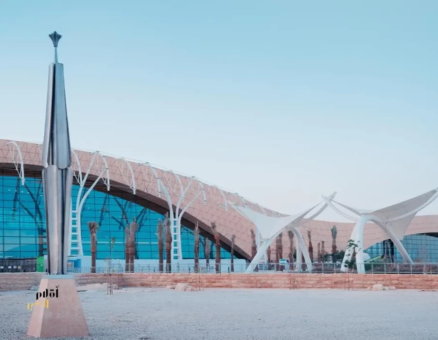 "الرياض آرت" يحتفي بإرث الفنان الراحل محمد السليم ويعيد منحوتاته إلى فضاءات الرياض