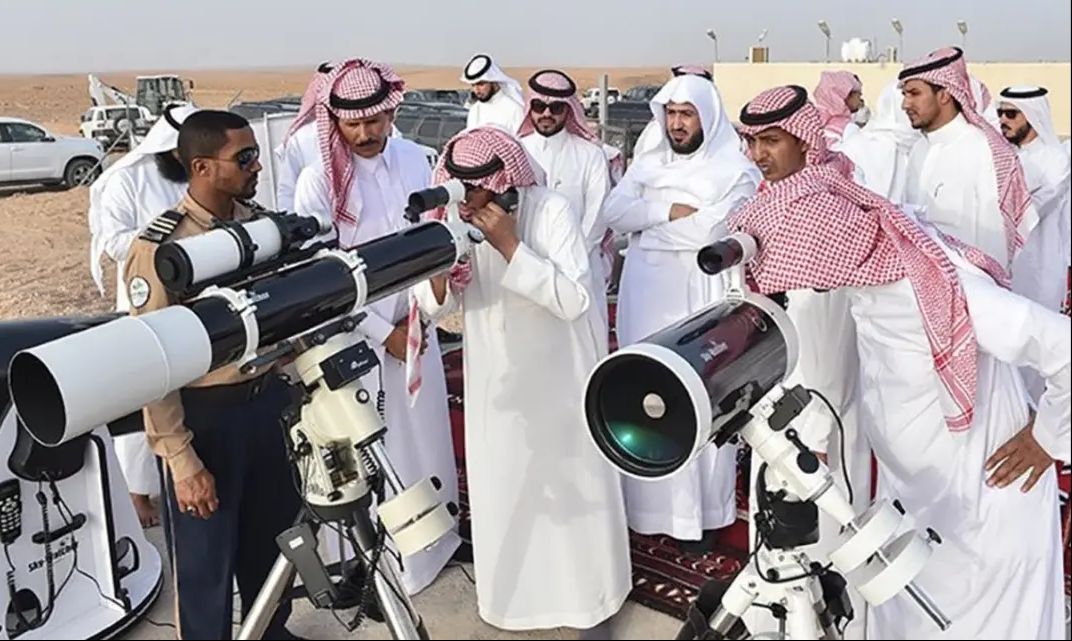 ترقب في السعودية مساء اليوم لرصد هلال شهر شوال