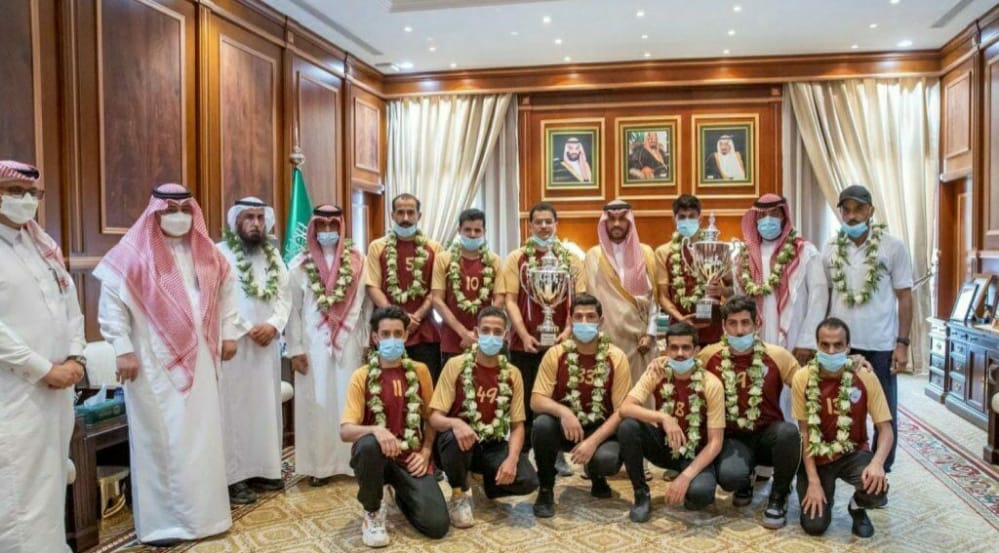 096ACE3E-777C-4F05-BF6C-4E5A53E58947