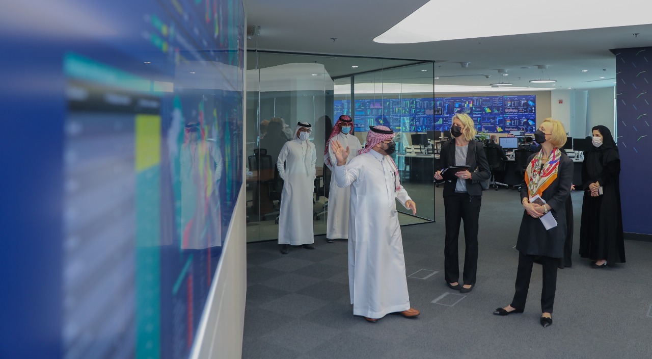 13C4DDA4-CC9E-424D-8B38-B9B5BDCF36EE