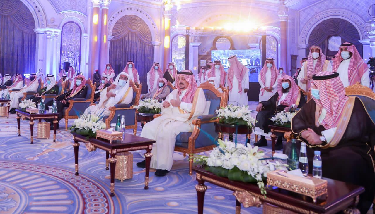 162ECF03-64BE-4F9C-AF1C-60814535E046