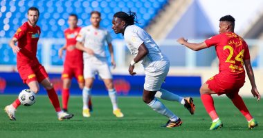 الجولة الثامنة عشر  ضمك يوقف الزعيم ويحصد نقاط المباراة