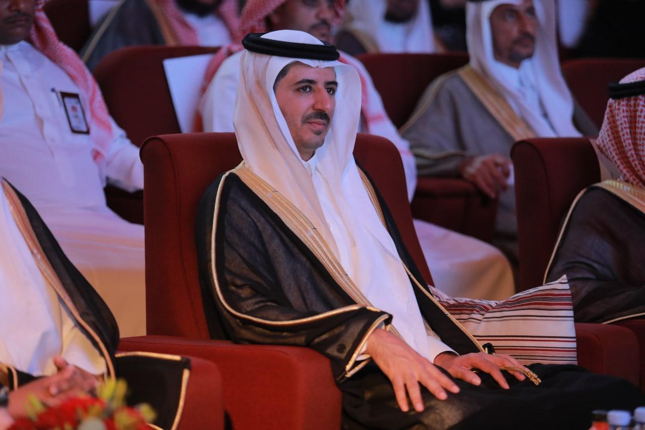 برعاية سمو أمير منطقة جازان  الوكيل المساعد للشؤون التنموية يكرم 150 من المتميزين والمتميزات بتعليم صبيا