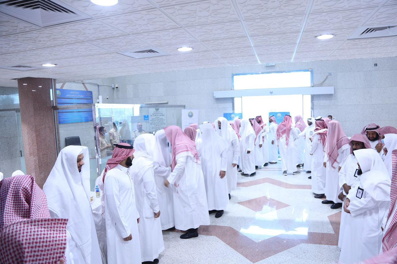 فرع الرئاسة العامة لهيئة الأمر بالمعروف بمنطقة القصيم يقيم معايدة لمنسوبيه بمناسبة عيد الفطر المبارك لعام١٤٤٣هـ