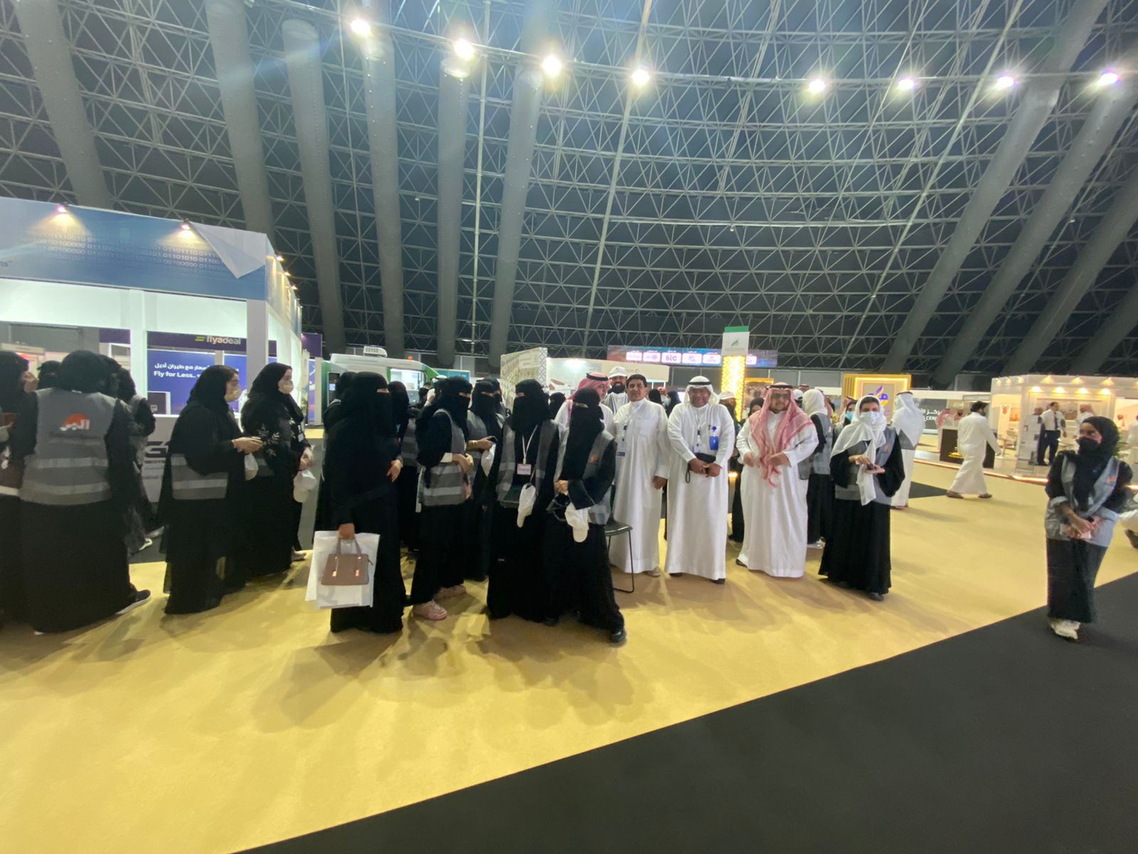 27A1AD43-D68D-4B21-8A40-4B05F6E7DD78