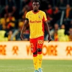 سعود عبدالحميد يصنع ويسجل مع لانس في كأس فرنسا