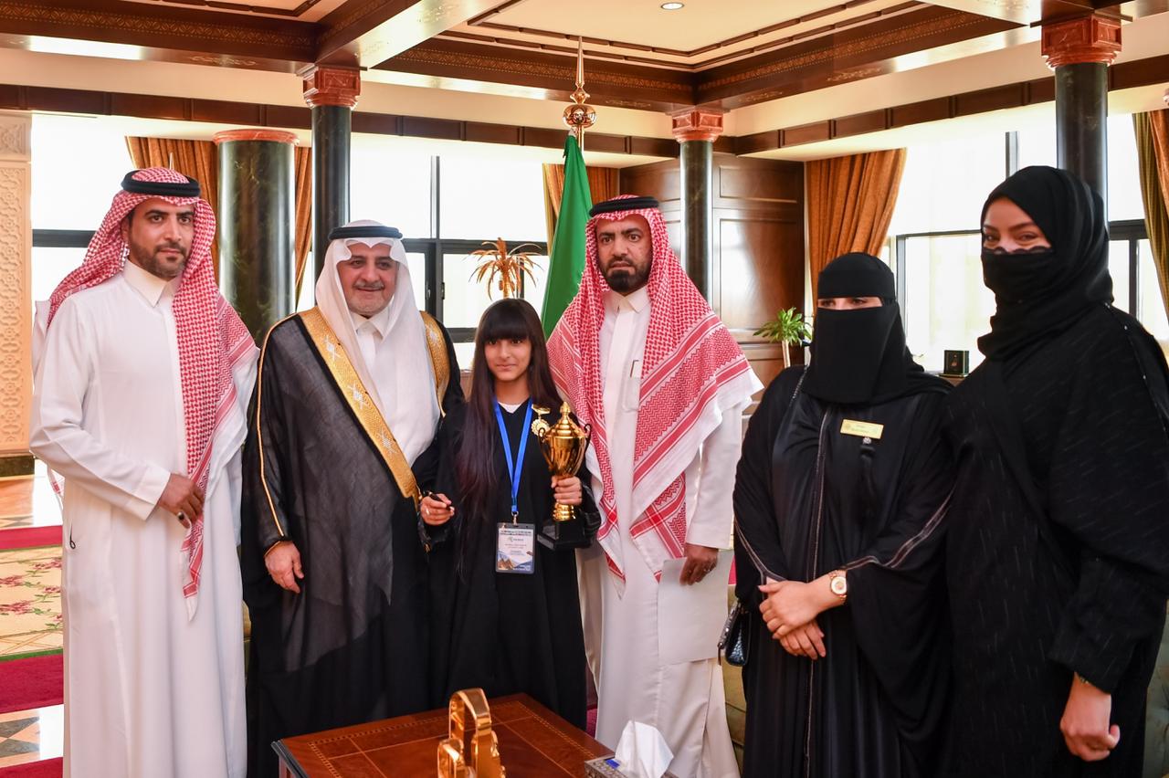 2A8BEF64-7579-434B-8CD0-F77168174E65