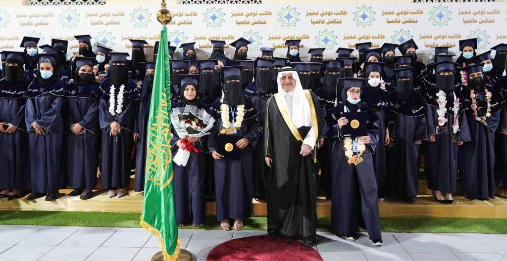 2F449E45-F1E3-483E-91A0-BCC105A0BEAC