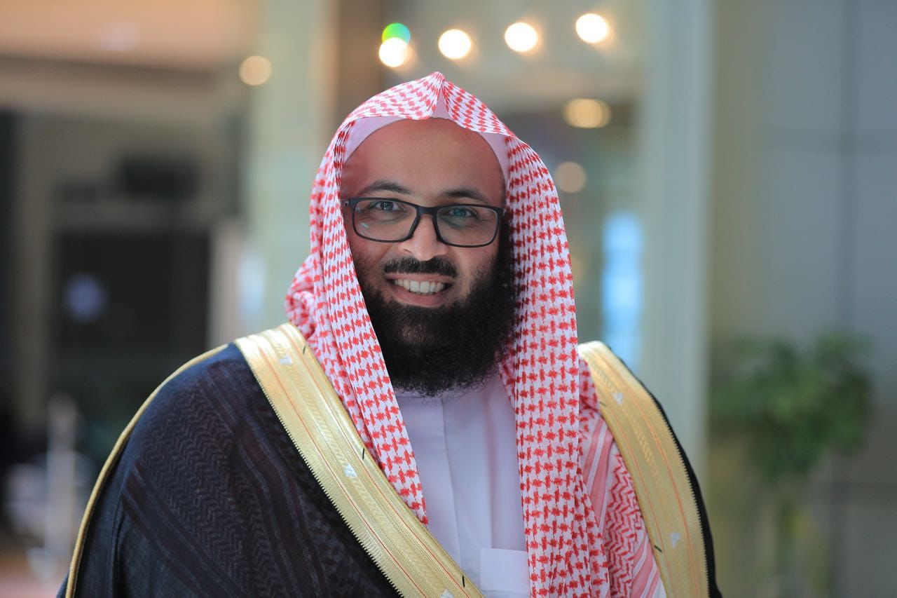 نجدد الولاء لمحمد العطاء