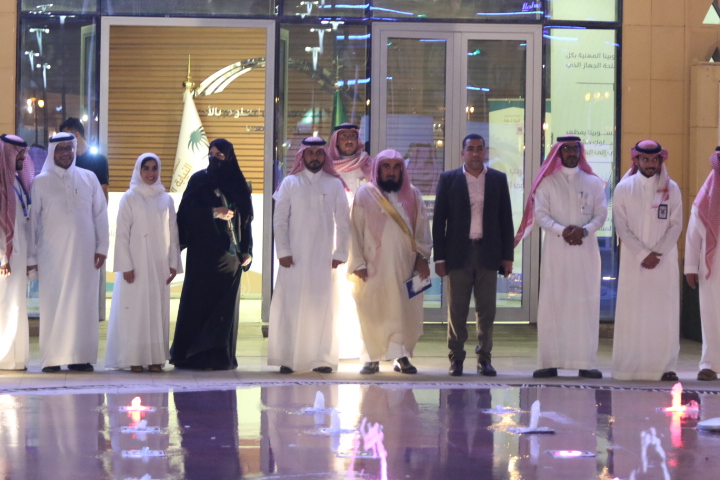 33DA579D-E23C-4DAB-9828-9D346FEE9028