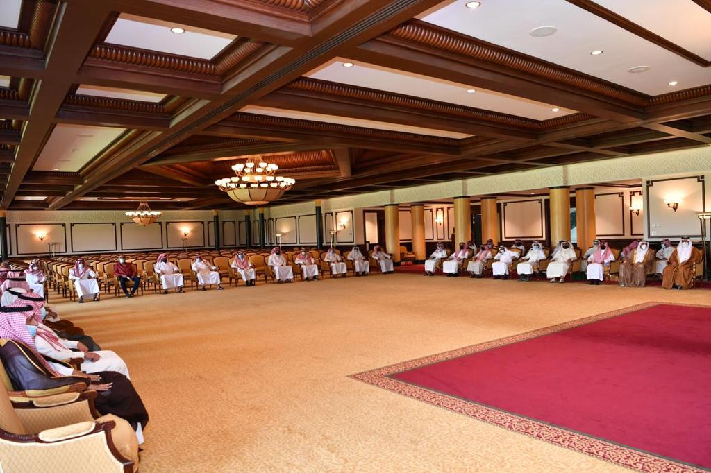 4A04DA83-0DFB-4E51-A5A4-CA807D753018