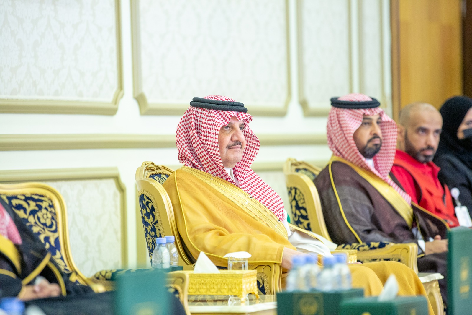 أمير الشرقية يدشن عدد من مشاريع الهلال الأحمر السعودي