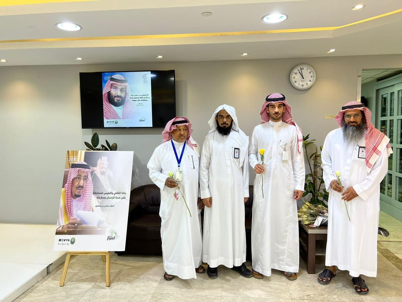 5F51AAE0-72A4-4F3C-B8F8-0C60A7814B7A