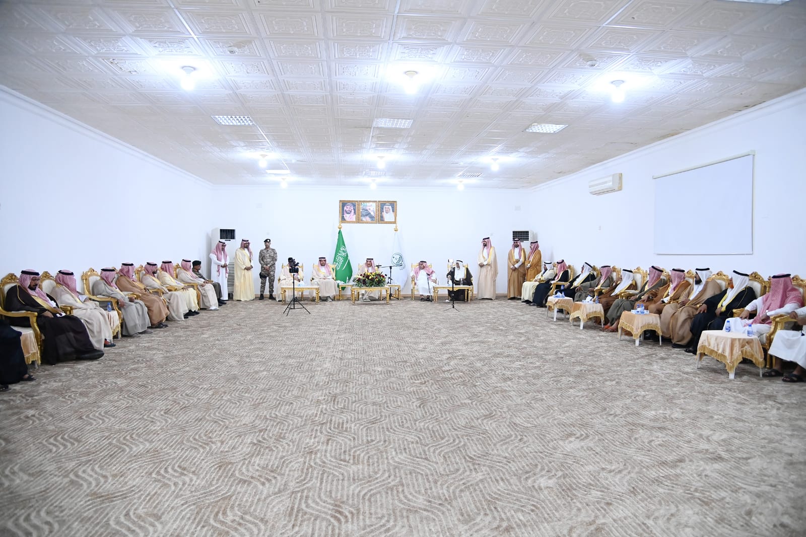 640692F9-A42A-4D1D-A0C6-14FA1B63811E