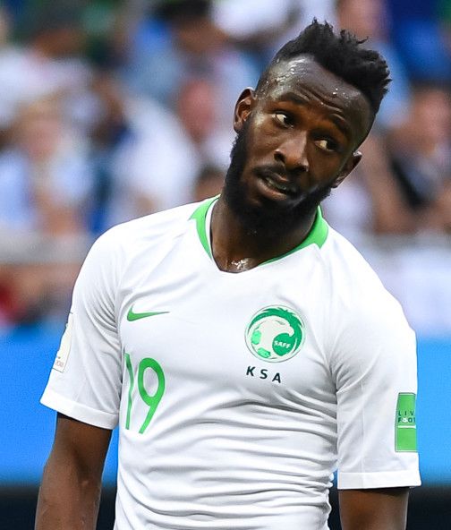 استبعاد المولد من المنتخب الوطني واستدعاء نواف العابد للمشاركة في كأس العالم ٢٠٢٢