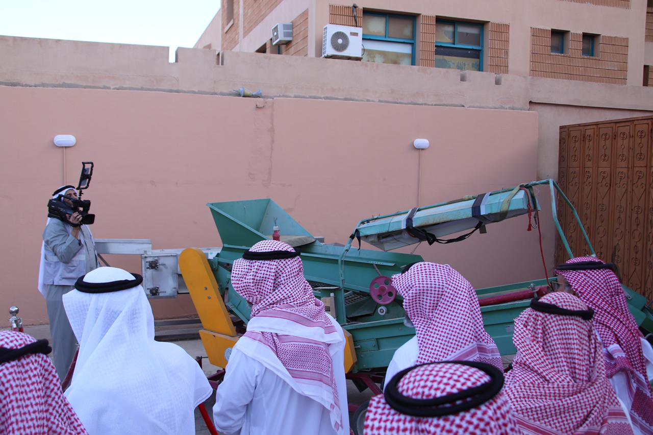 72E1993A-C2A5-4A65-AEE9-FCF3741D2F41