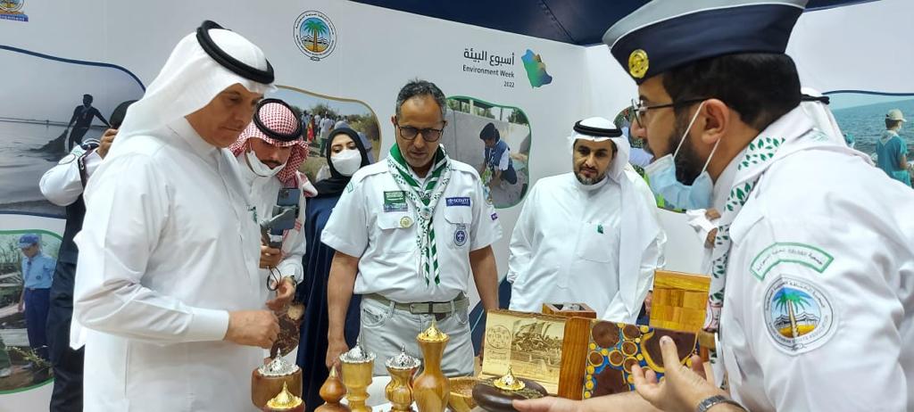 767F4D71-D98F-4E20-B932-E2239B70BCF6