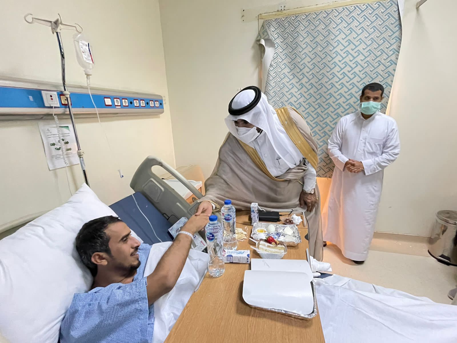 805930FB-0BAA-445E-A749-F976121E8F91