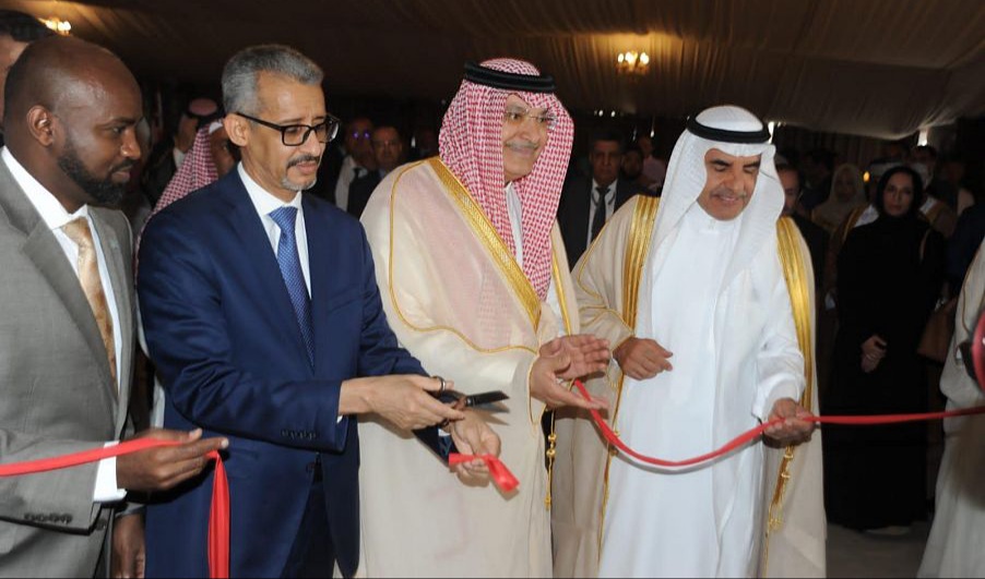 مكتبة الملك عبدالعزيز العامة تدشن معرض الخط العربي في تونس