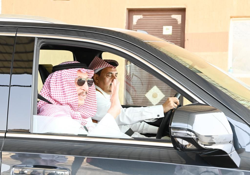 سمو أمير منطقة جازان يتفقد محافظة العارضة