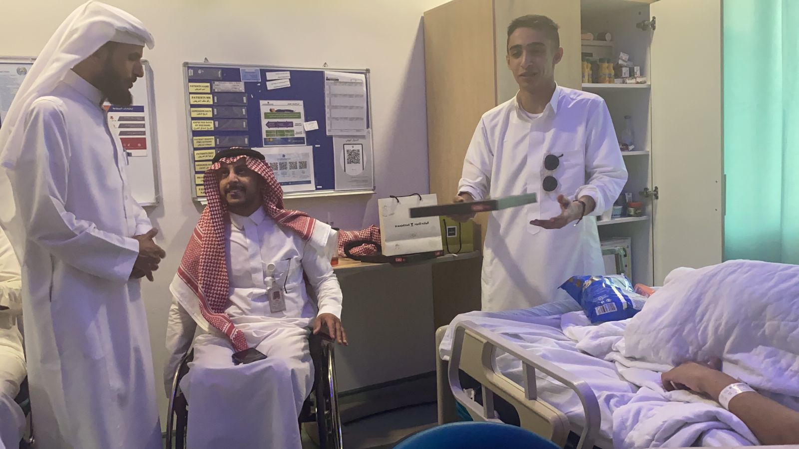 90EB7E2C-1183-41F4-AF05-F8BE0B13C14C