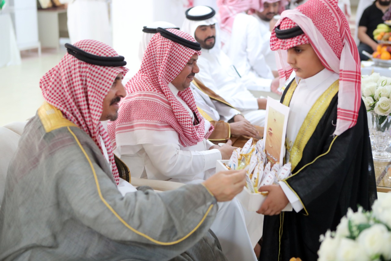 928BDEE5-CA18-489C-AEA0-489B65BB8AC8