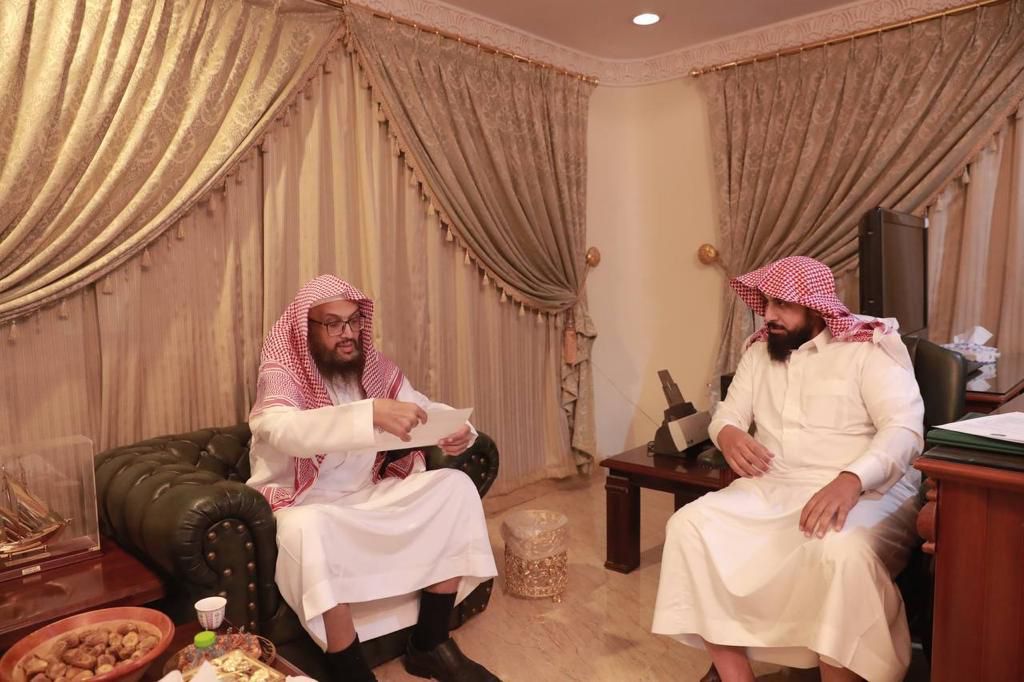 مدير عام فرع هيئة الأمر بالمعروف في الرياض يتفقد العمل الميداني بالمركز الإشرافي شرق ١