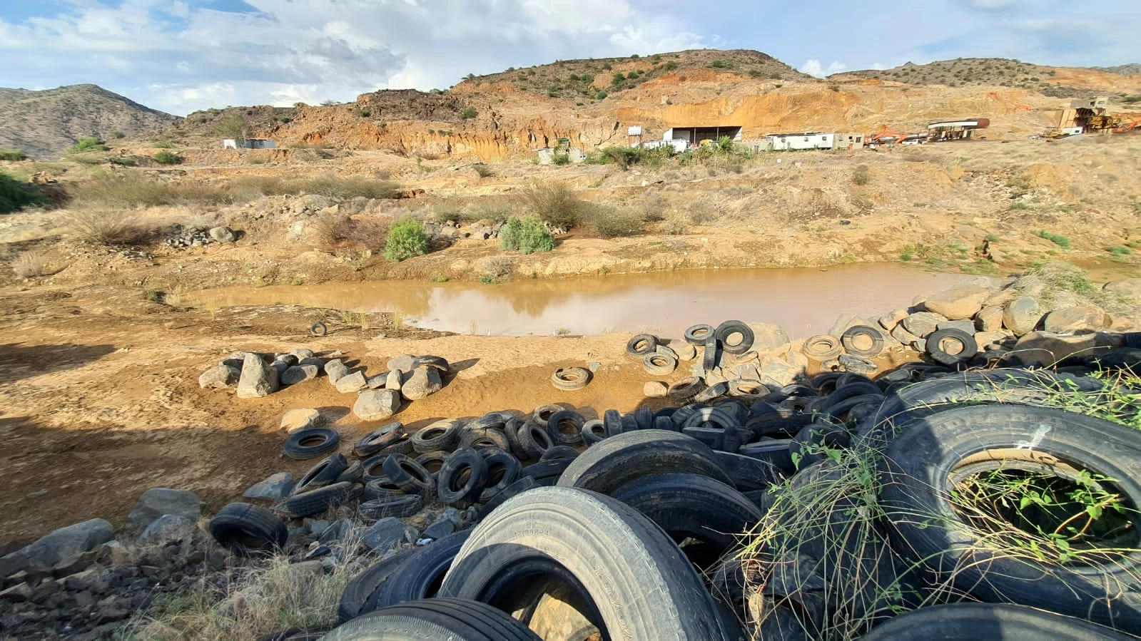 الكَسّارات... سرطان الجبال