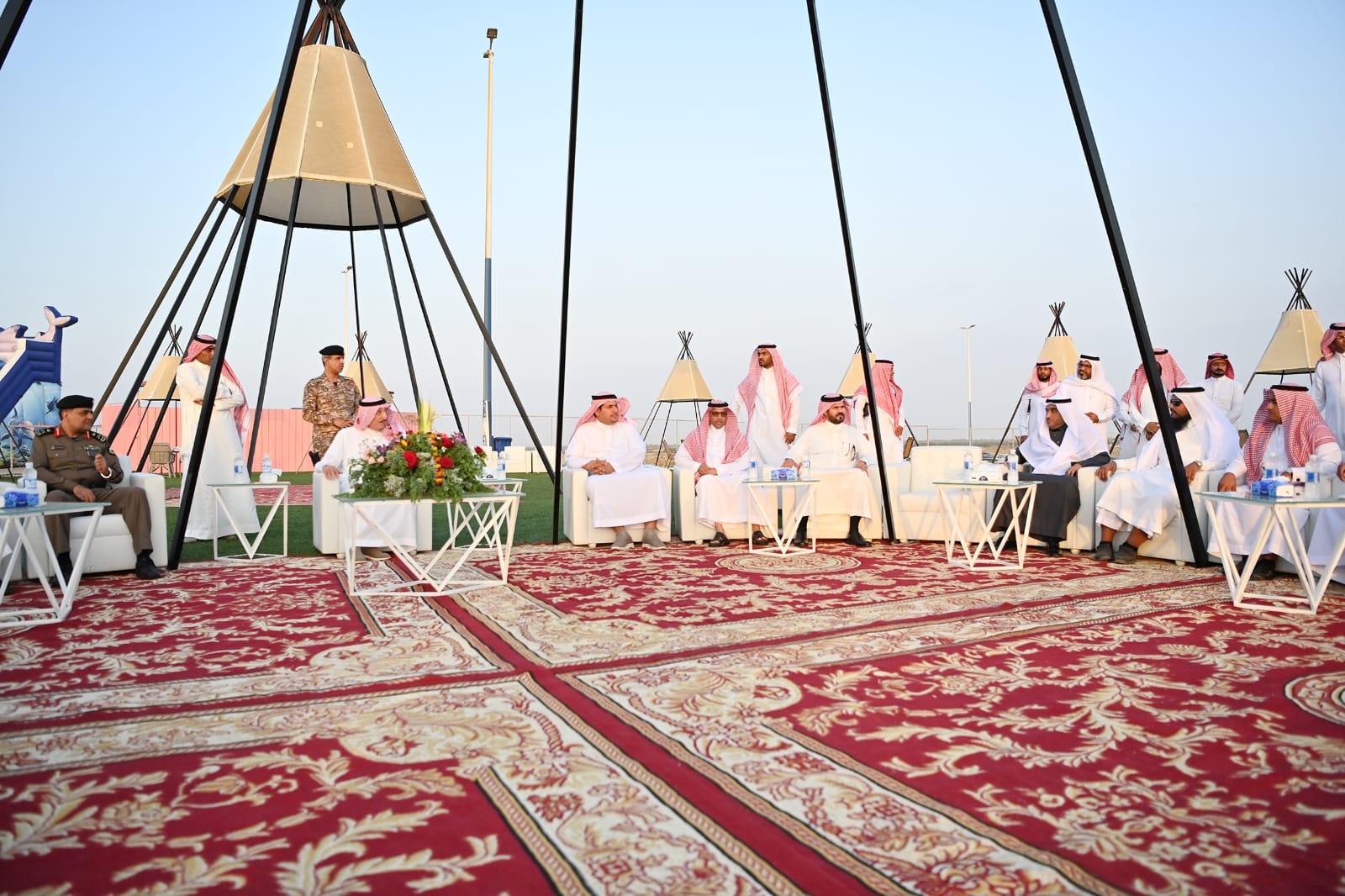 B4EED950-D884-46DF-83EE-9B94A5B57C5A