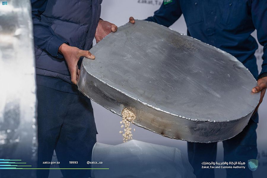 إحباط ثلاث عمليات لتهريب أكثر من 300 ألف حبة كبتاجون في منفذ الحديثة