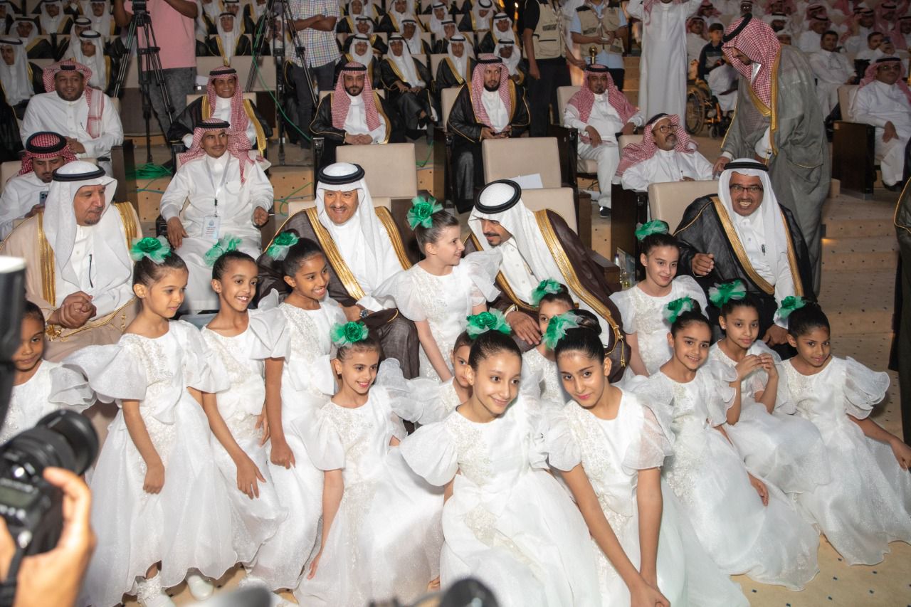 C939BEC7-7D62-49FA-8260-C161A9EE374D