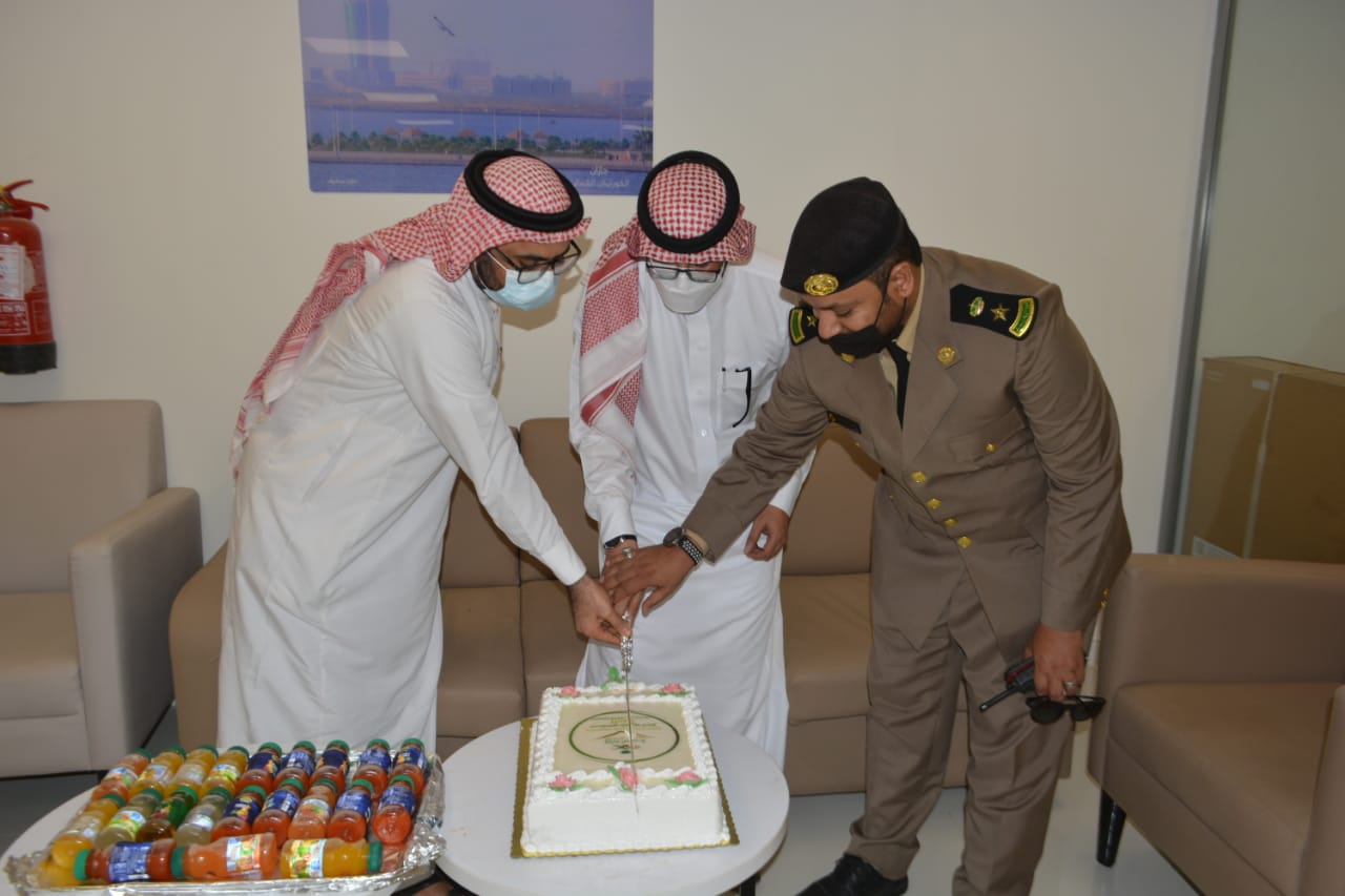 CCE98A59-681A-4384-A416-F932784BD85F