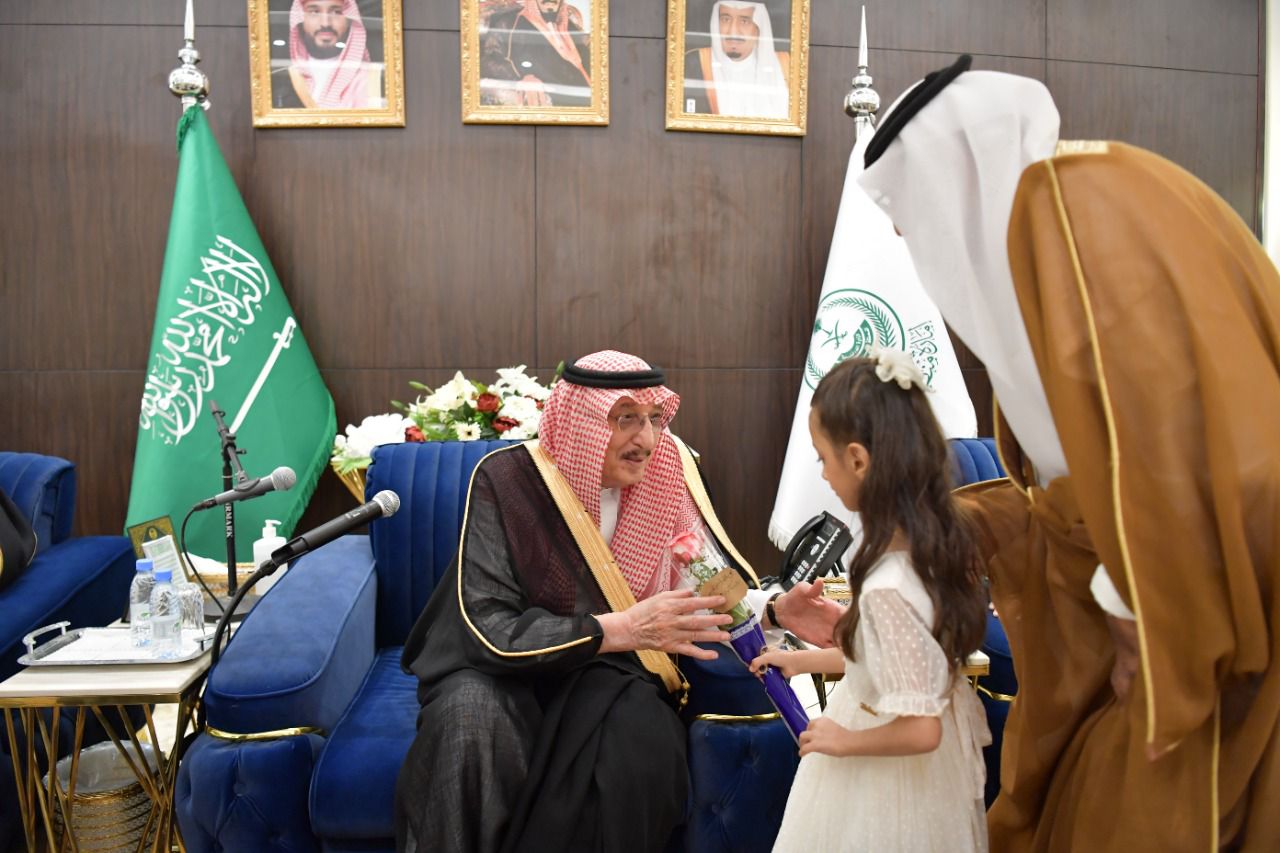 D242CA3A-CFF5-4109-9676-6231E405DB6E