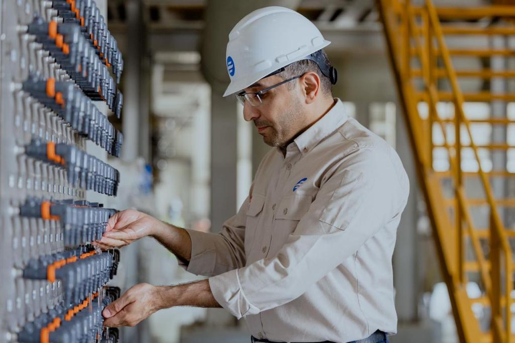 D52200BE-0371-41C2-A2D4-304E3D81CA92