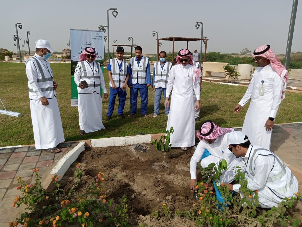 E35B2751-CFD7-4164-B7A2-657882579BA0