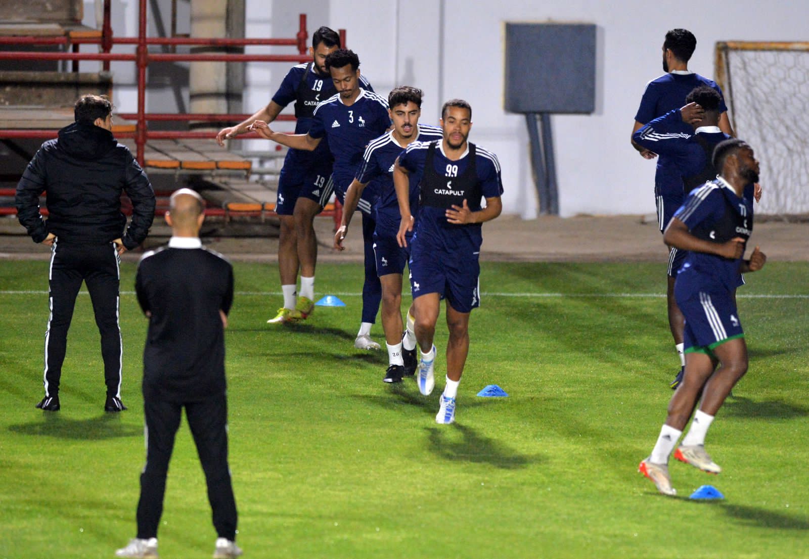 الاتفاق يستأنف تدريباته في الدمام ويفتح ملف التعاون