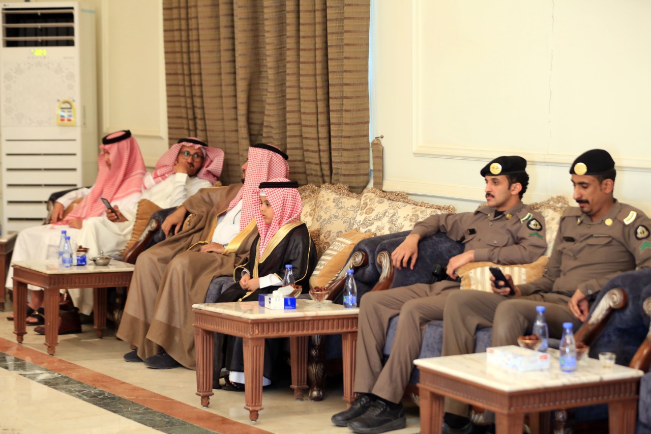 E7C47384-27BE-4971-B465-3FA20EC79C8F