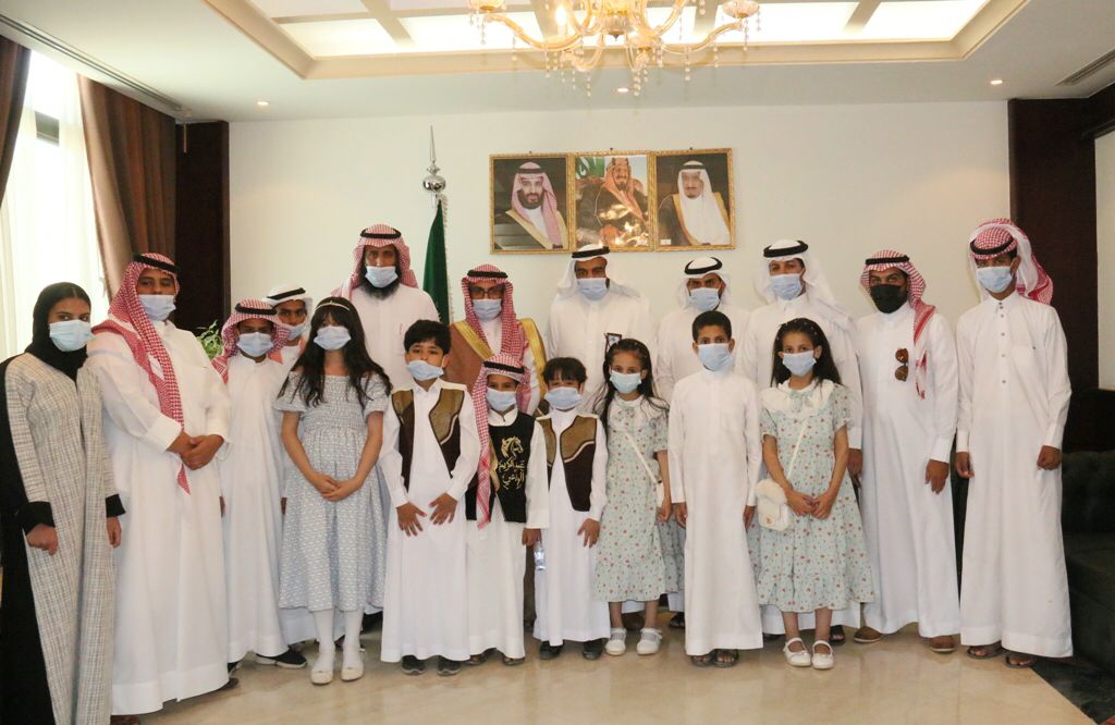 EAAD2675-BE77-439A-A962-6D6084722C6E