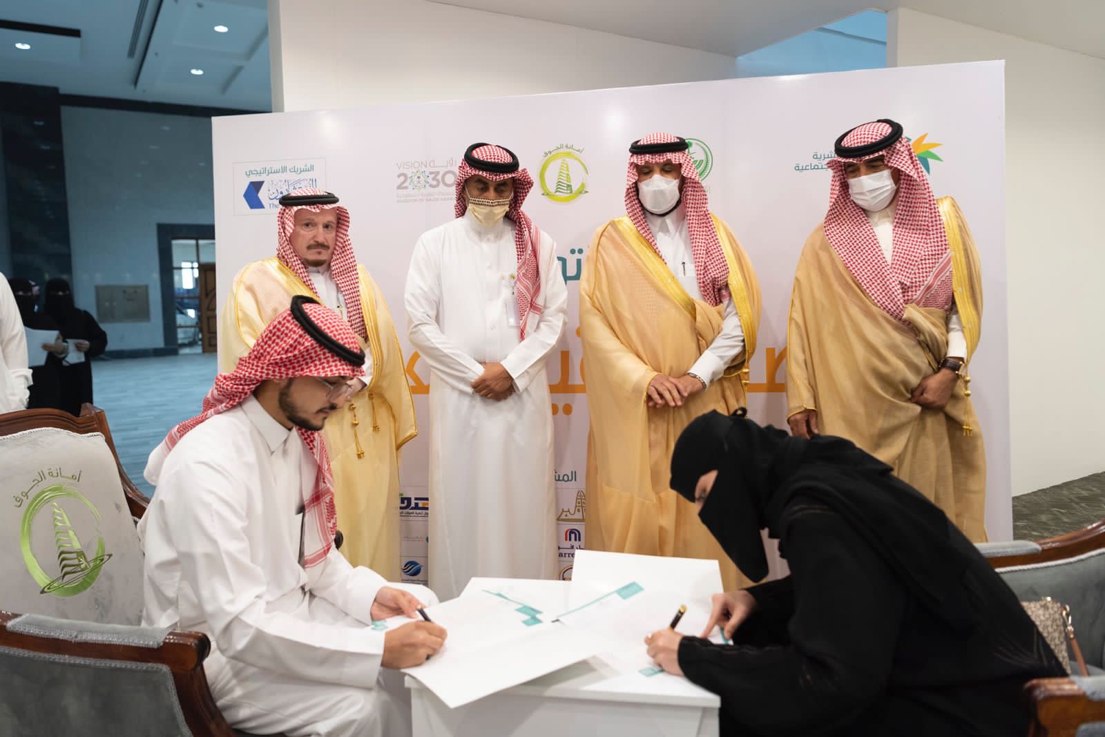 EF29B5FD-9BDB-4EBB-8401-15EFF57EF748