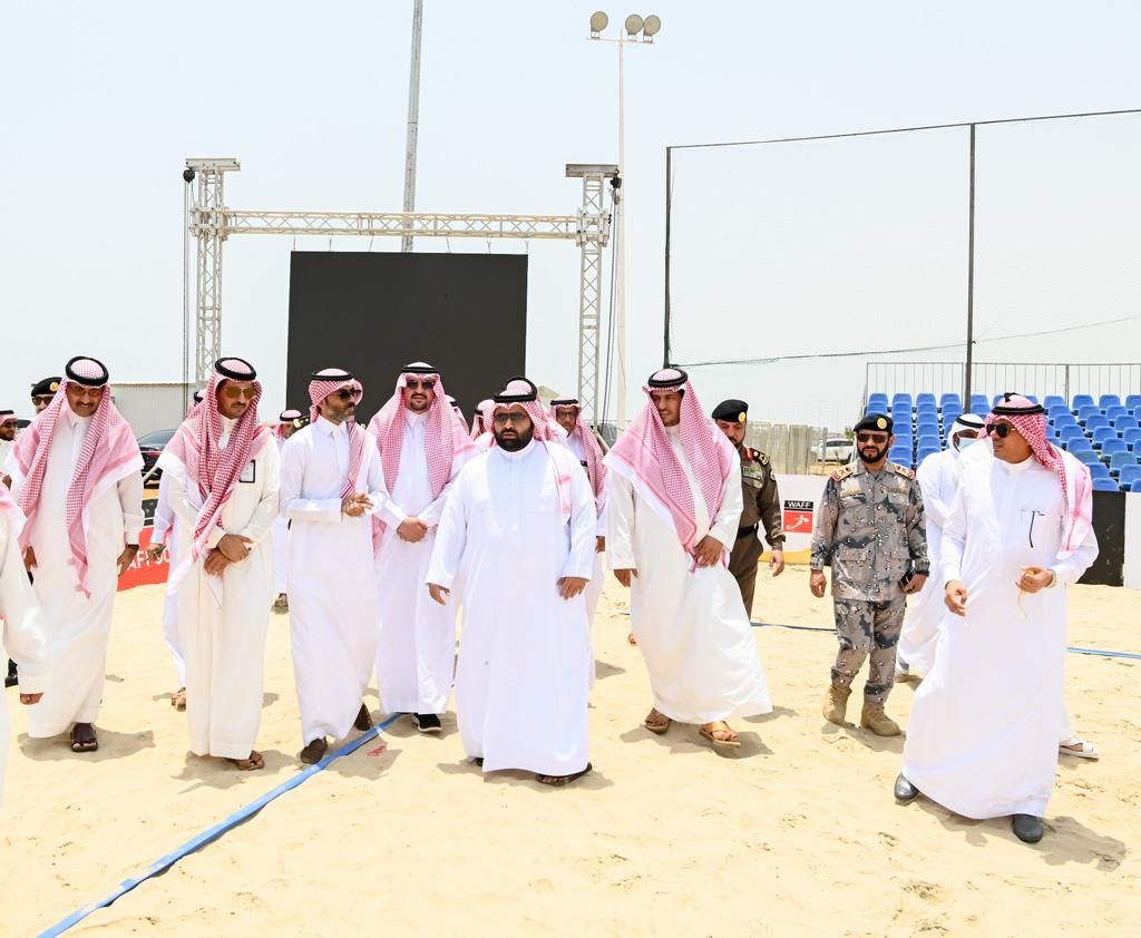 سمو نائب أمير منطقة جازان يقف على جاهزية مقر بطولة اتحاد غرب آسيا لكرة القدم الشاطئية