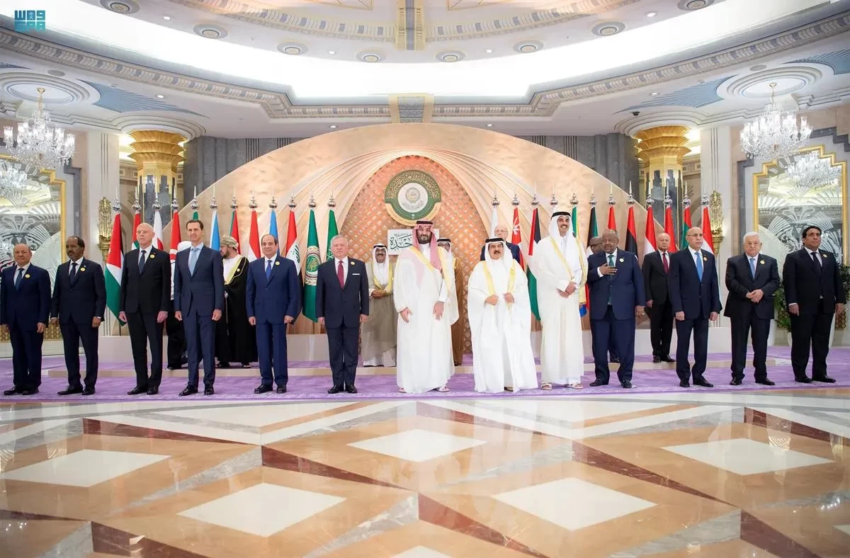 "إعلان جدة": قادة الدول العربية يؤكدون أهمية تعزيز العمل العربي المشترك المبني على الأسس والقيم والمصالح المشتركة والمصير الواحد